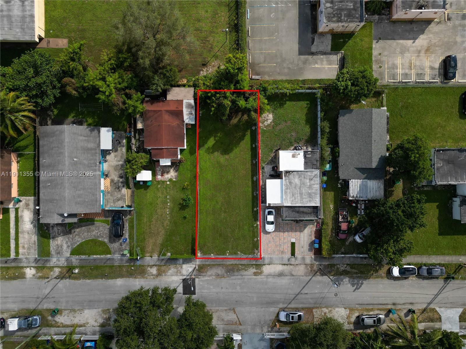 2368 Nw 55th St Property Photo 2