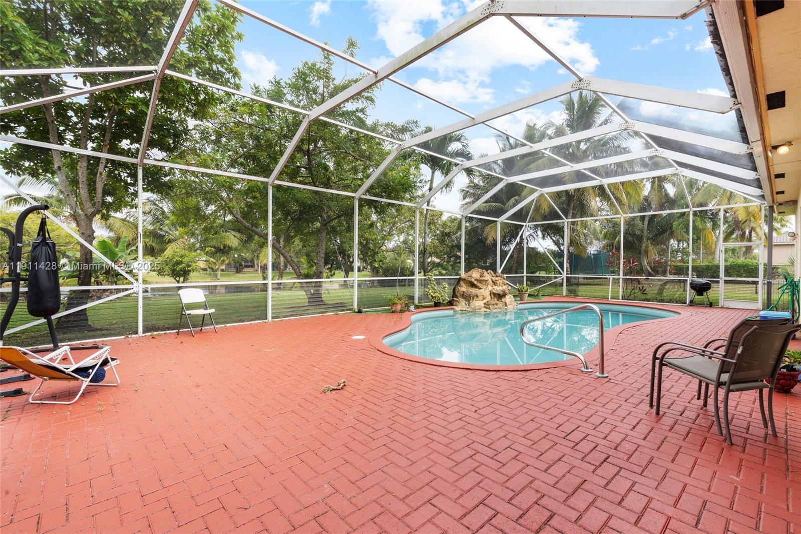 13875 Sw 41st St Property Photo 40