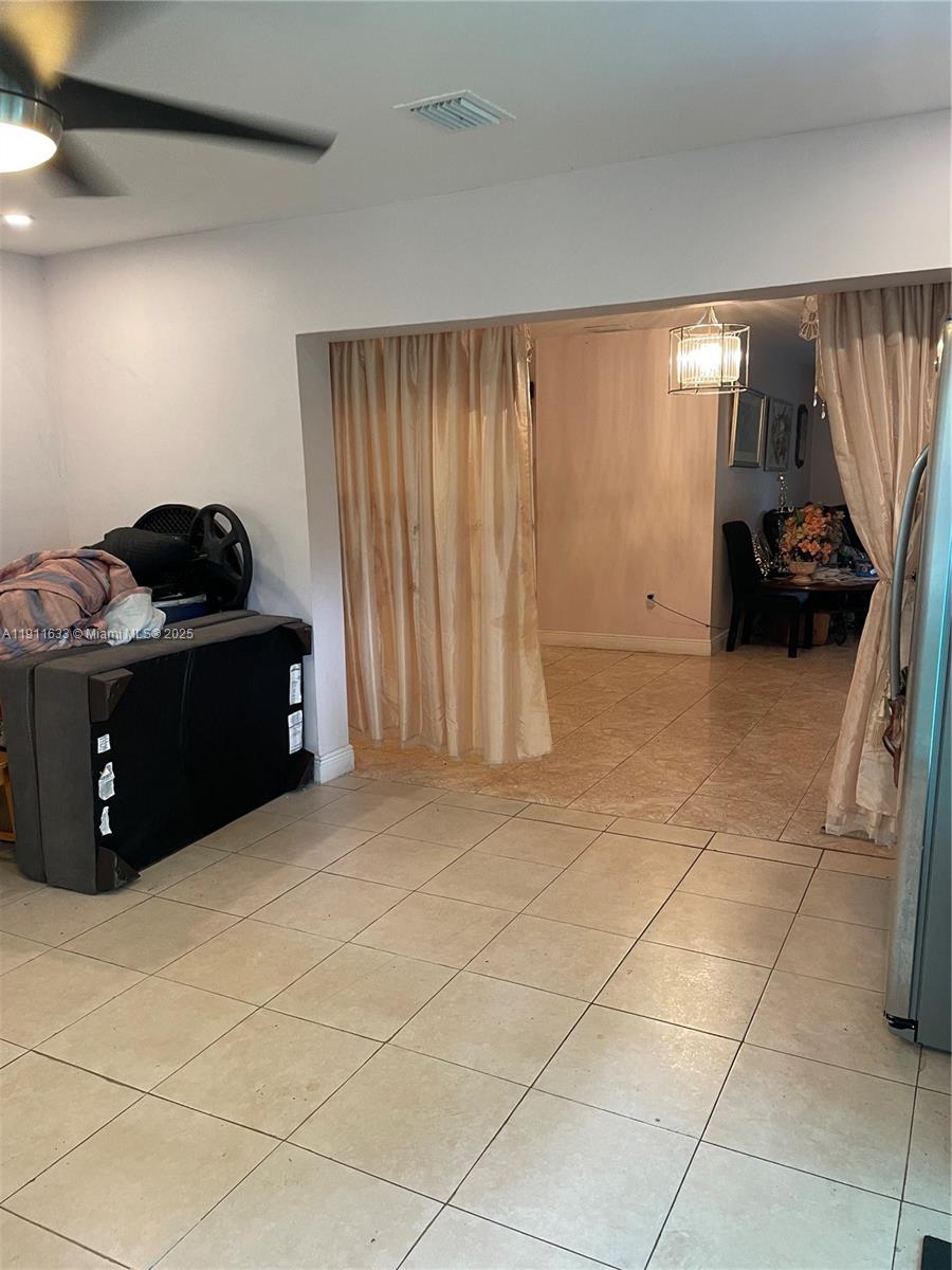 14521 Nw 16th Ct Property Photo 4