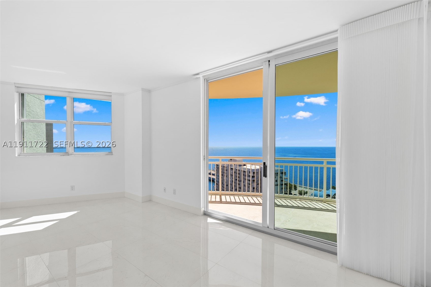 2475 Brickell Ave 1907 Property Photo 2