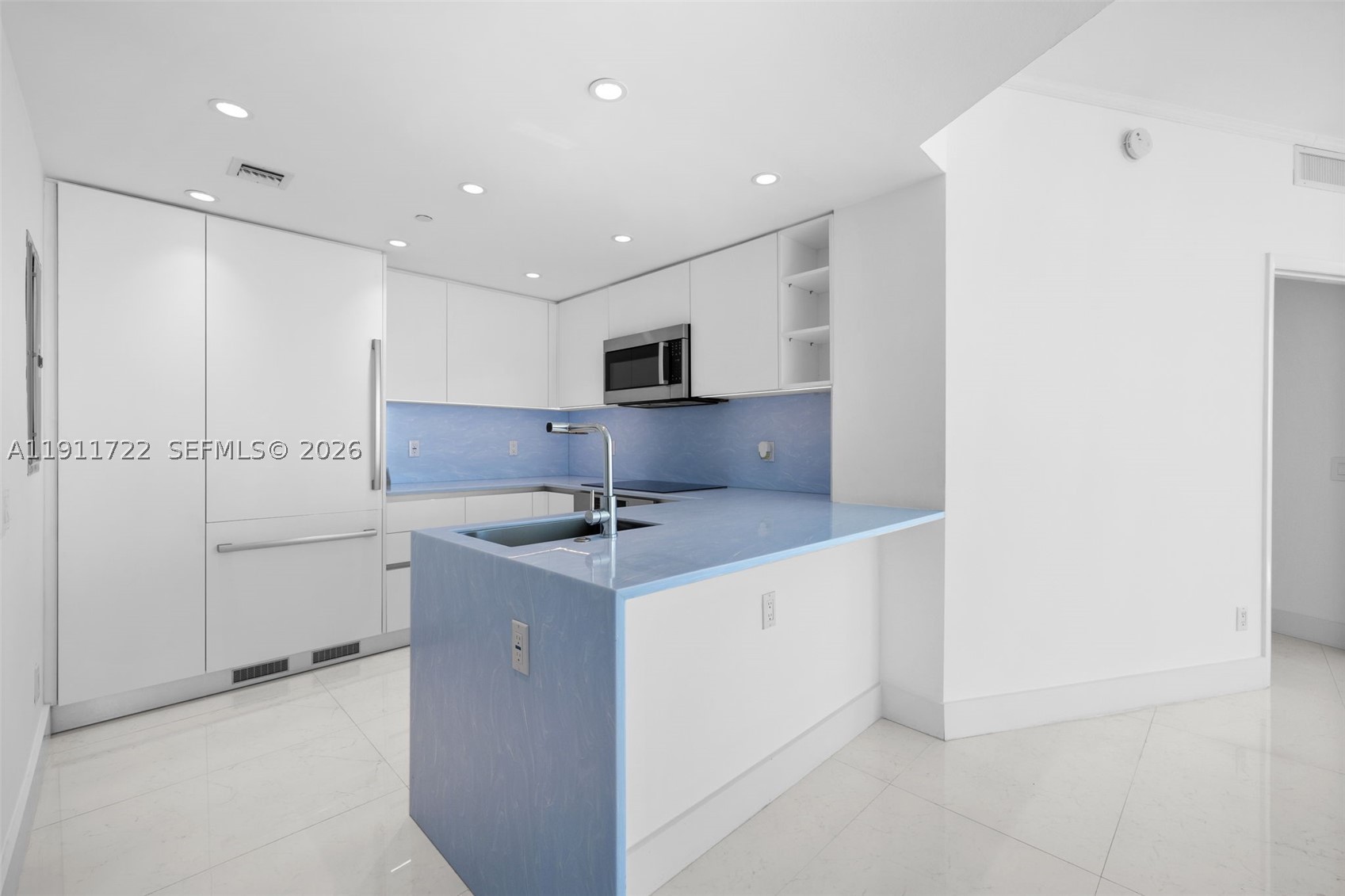 2475 Brickell Ave 1907 Property Photo 16