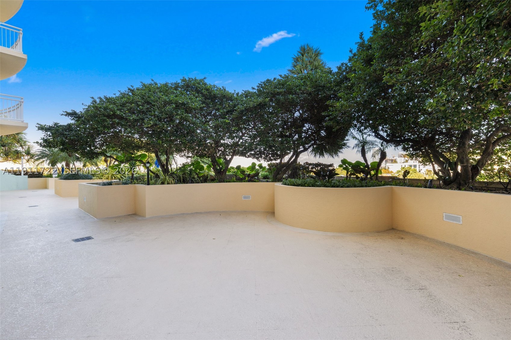 2475 Brickell Ave 1907 Property Photo 49
