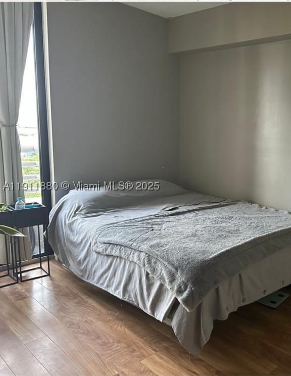 A11911880 Property Photo 13