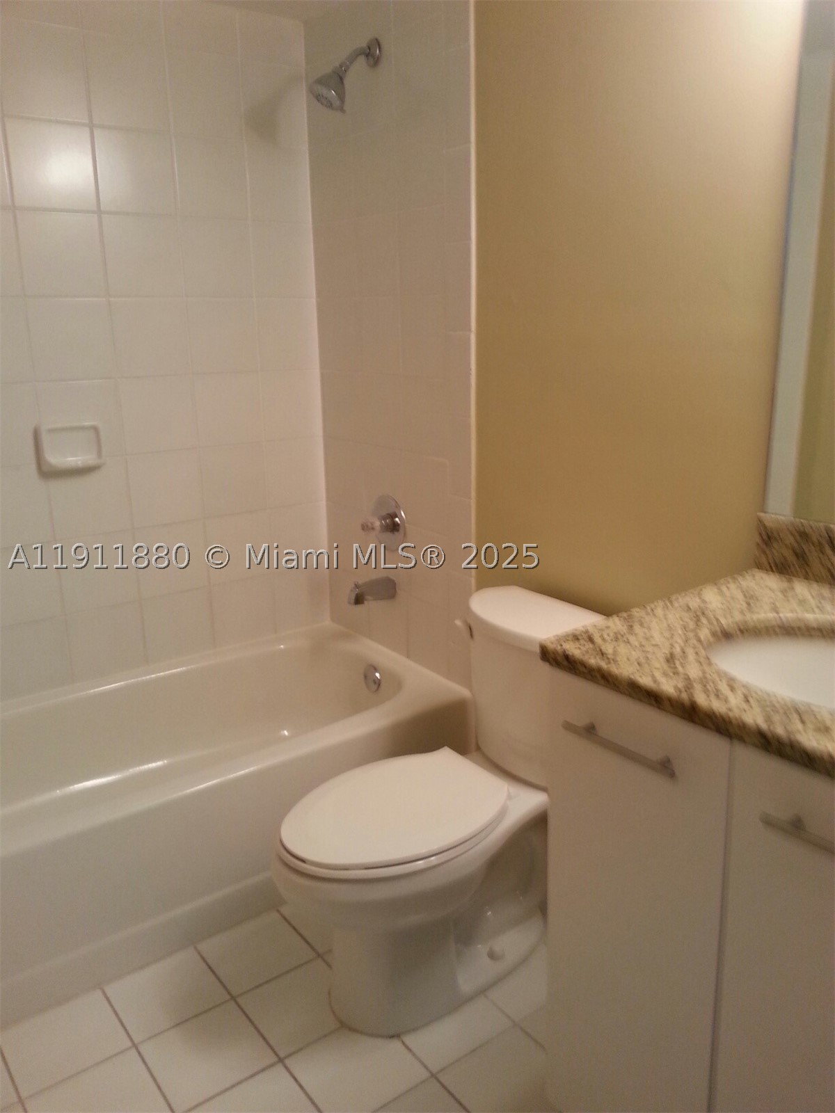 A11911880 Property Photo 19