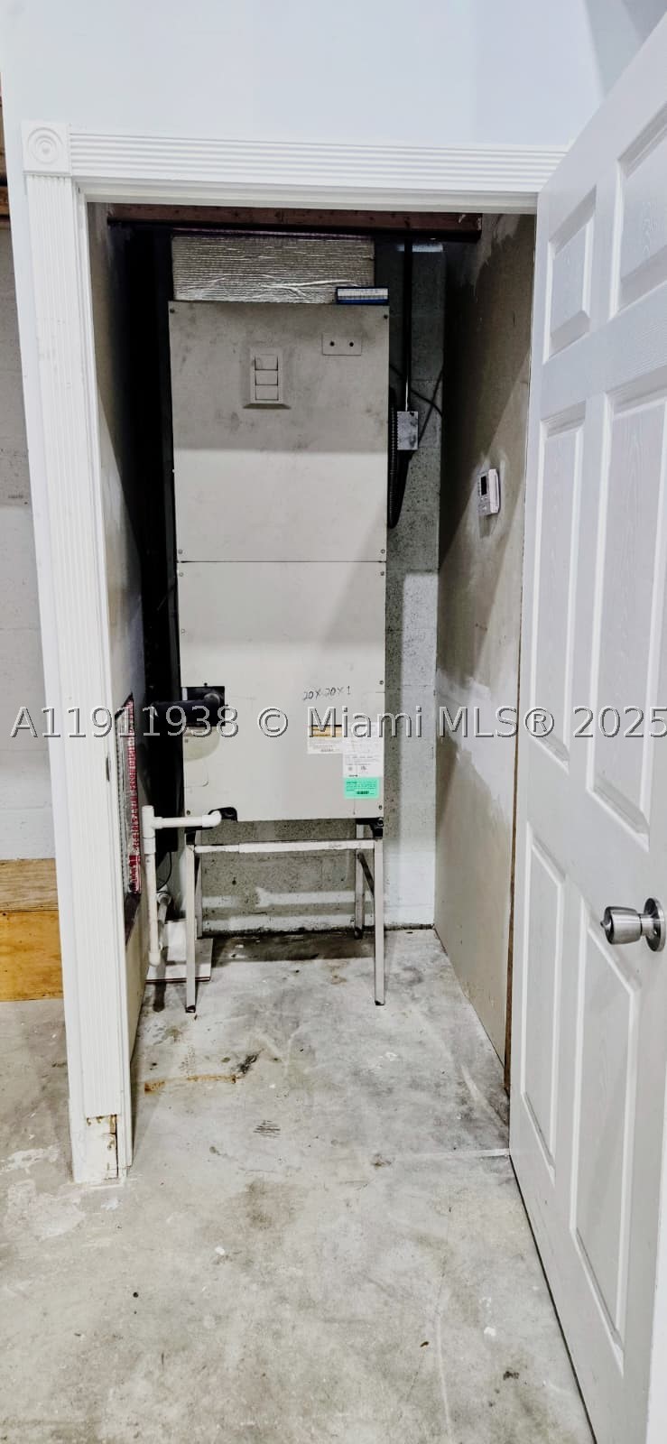 2954 W 84th St 118 Property Photo 15