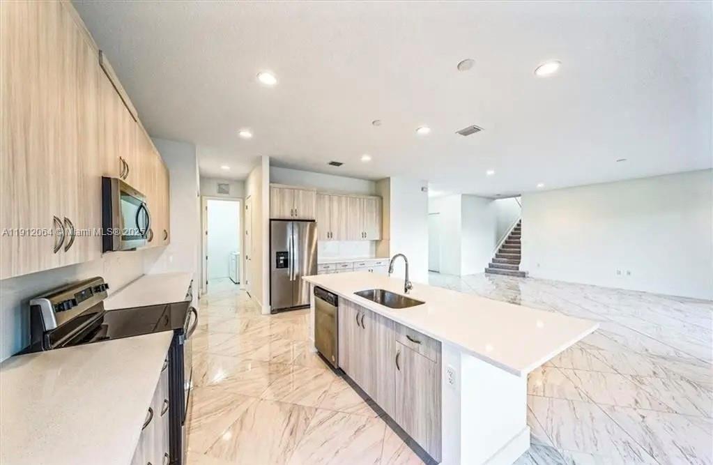 5048 Gambero Way Property Photo 4