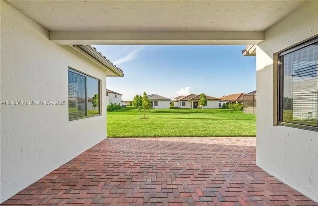 5048 Gambero Way Property Photo 11