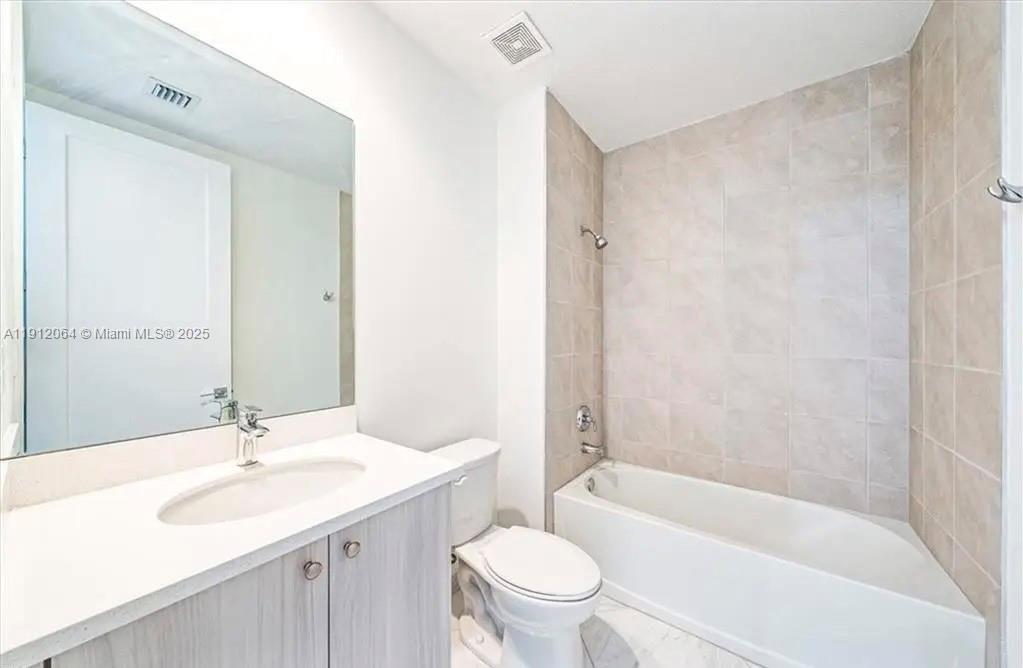 5048 Gambero Way Property Photo 18