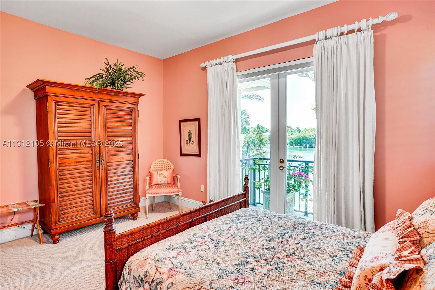 550 Harbor Dr Property Photo 37