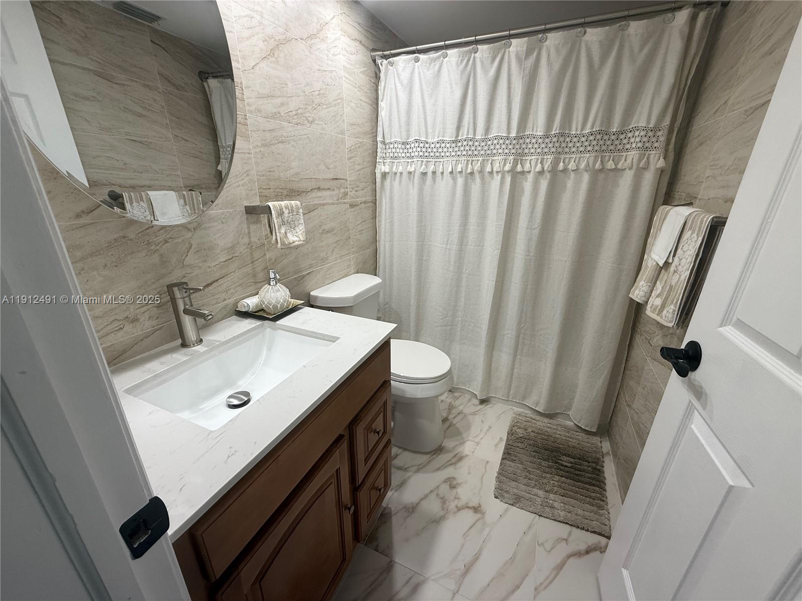 2203 Se 27th Dr 102-a Property Photo 13