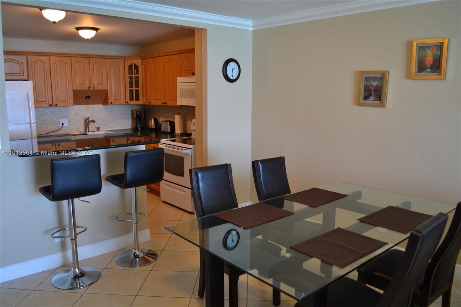 2101 S Ocean Dr 1702 Property Photo 4