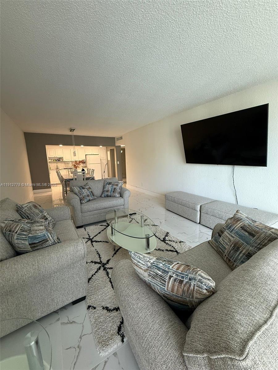 19380 Collins Ave 1209 Property Photo 7