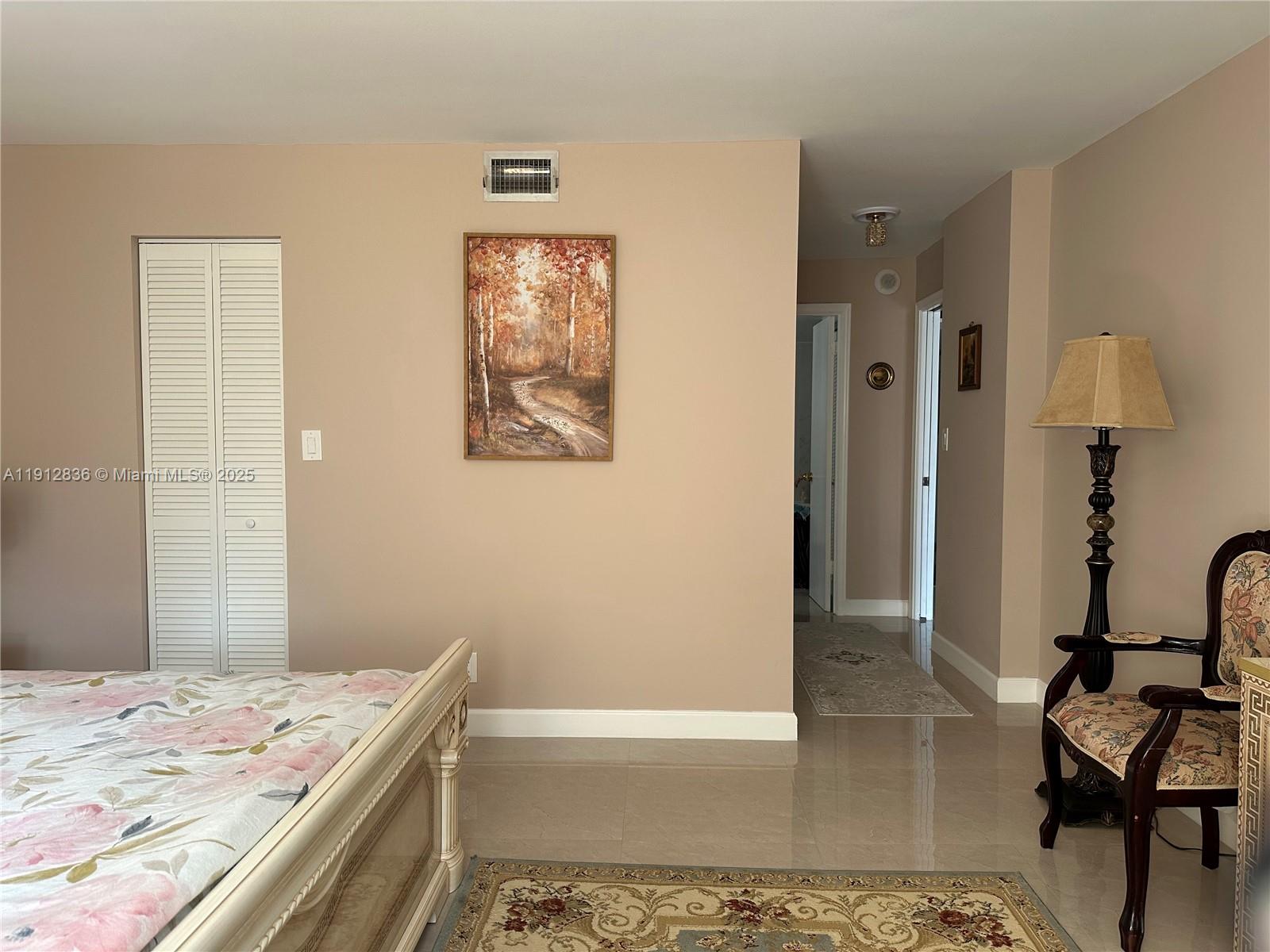 1865 S Ocean Dr 6h Property Photo 7