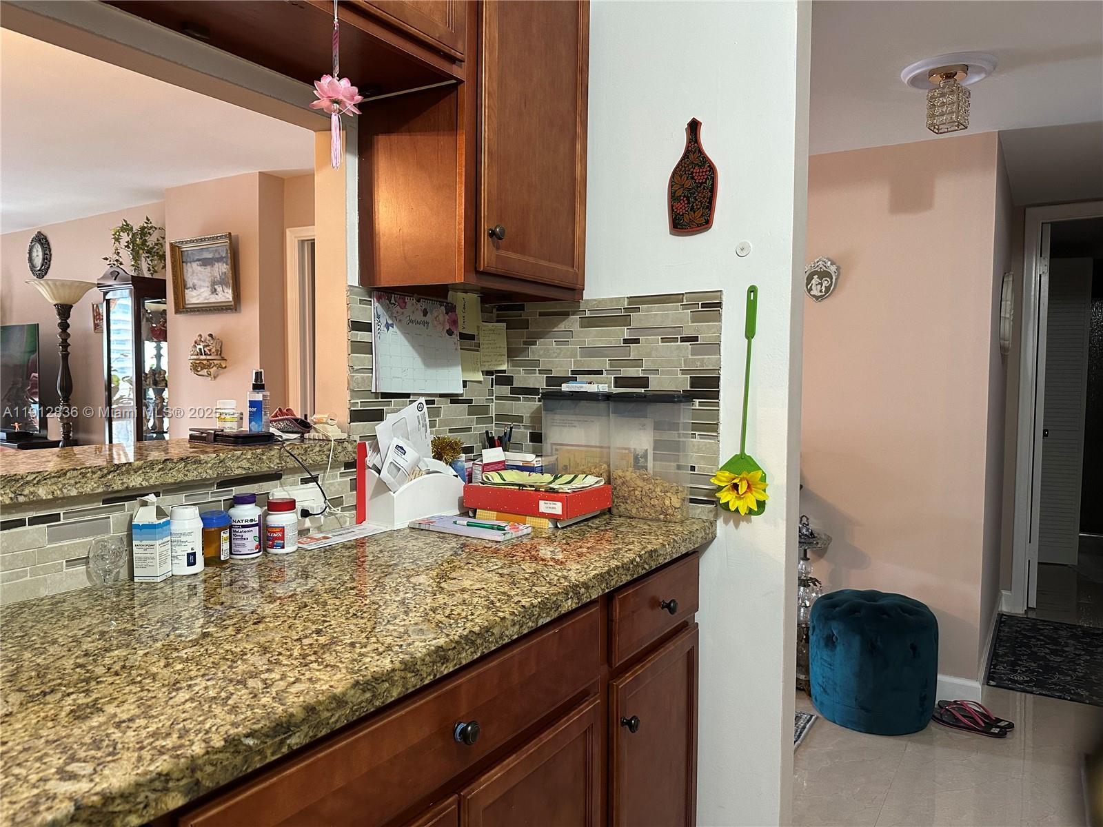 1865 S Ocean Dr 6h Property Photo 10