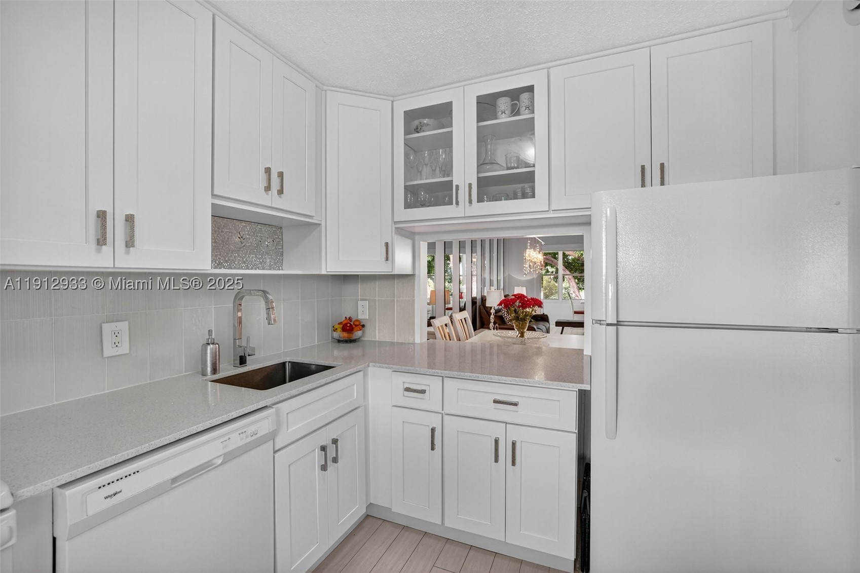 7817 Golf Circle Dr 305 Property Photo 16