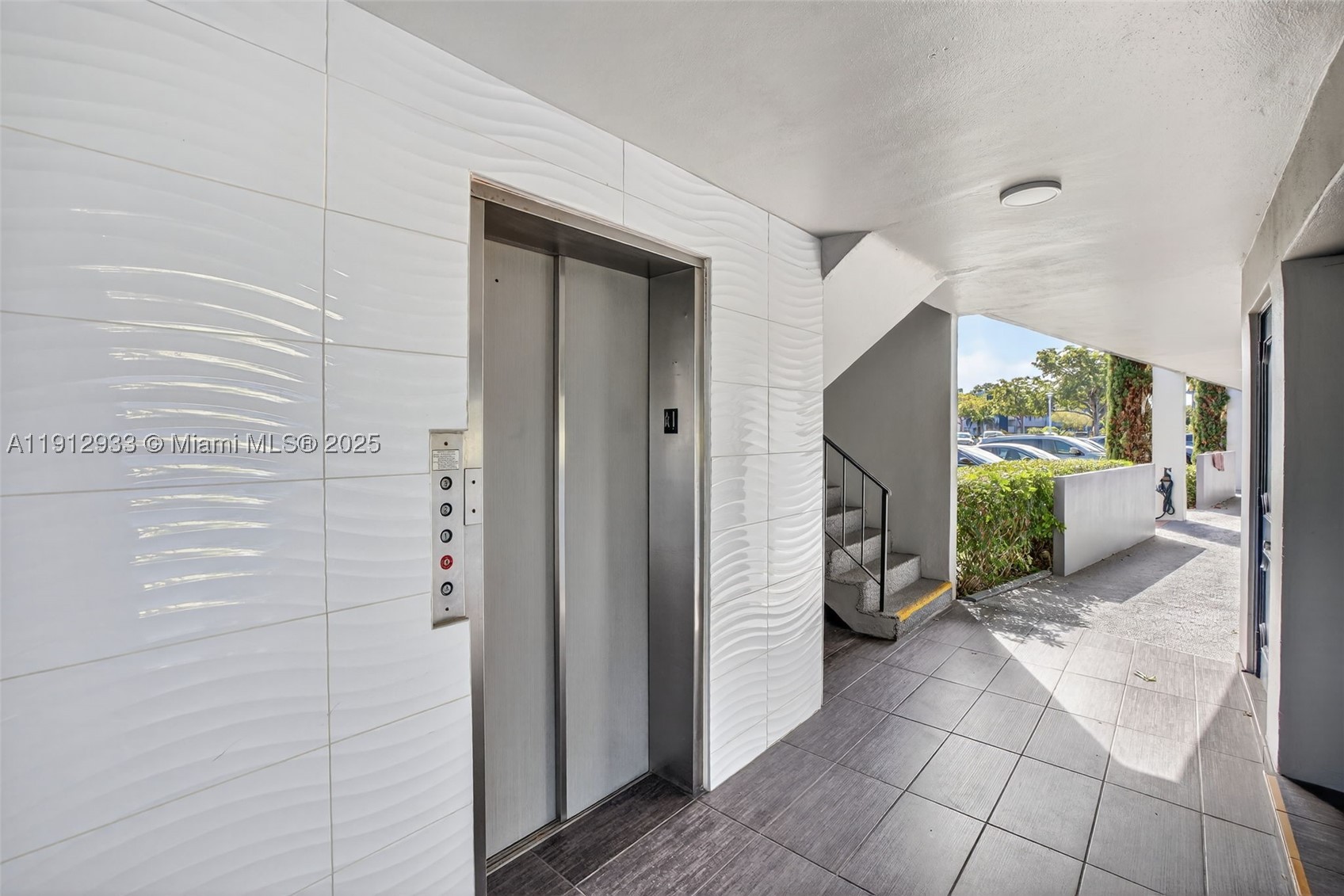 7817 Golf Circle Dr 305 Property Photo 30