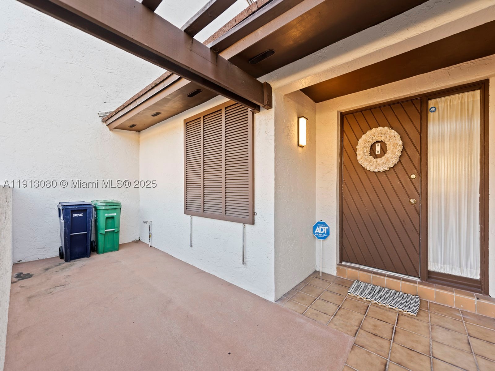13350 Sw 91st Ter C Property Photo 2