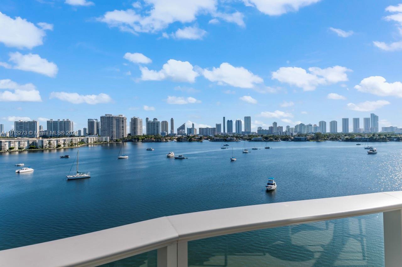 17301 Biscayne Blvd 811 Property Photo 16