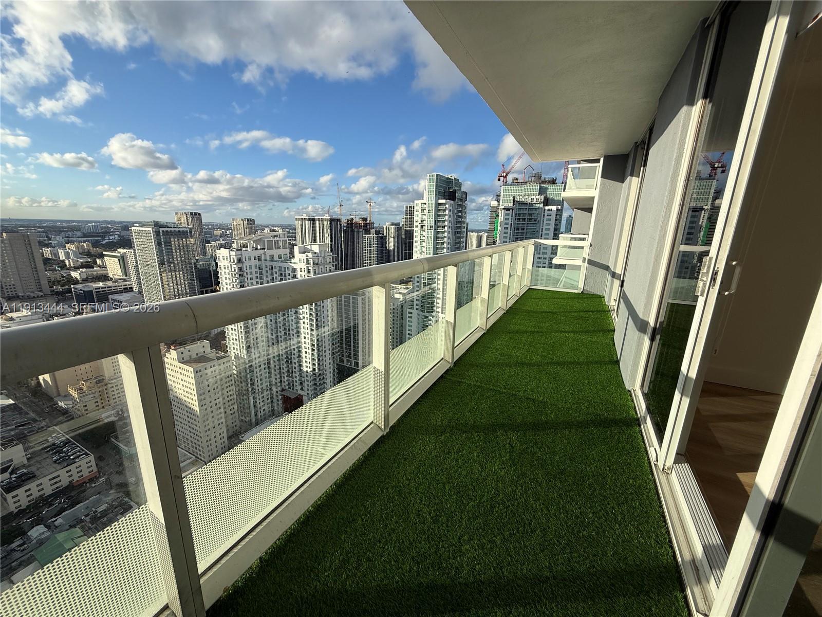 50 Biscayne Blvd 4807 Property Photo 1