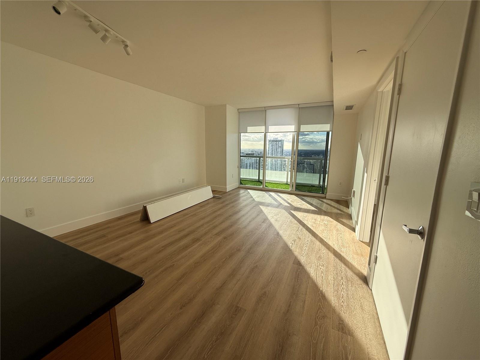 50 Biscayne Blvd 4807 Property Photo 6