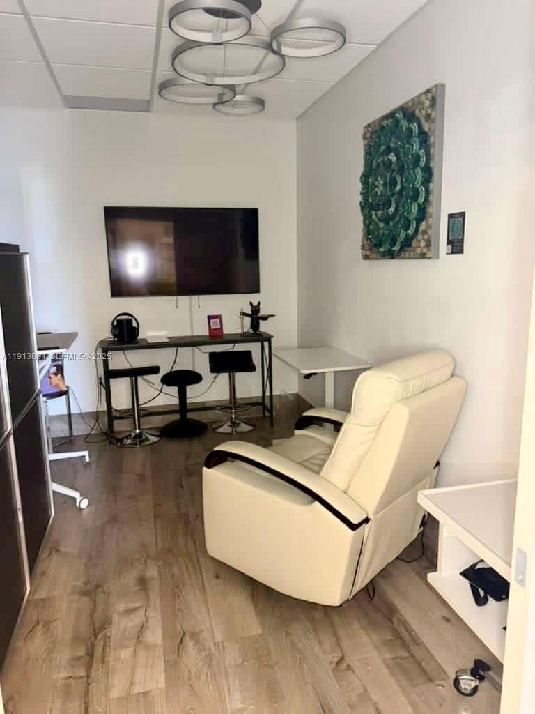 2500 E Hallandale Beach Blvd Property Photo 16
