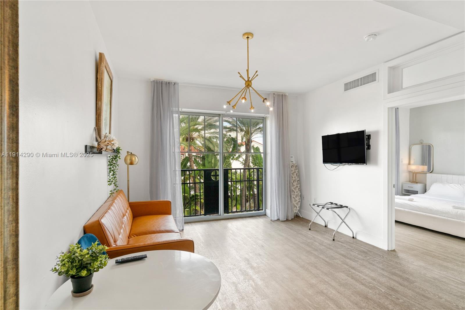 1060 Ocean Dr D307 Property Photo 22