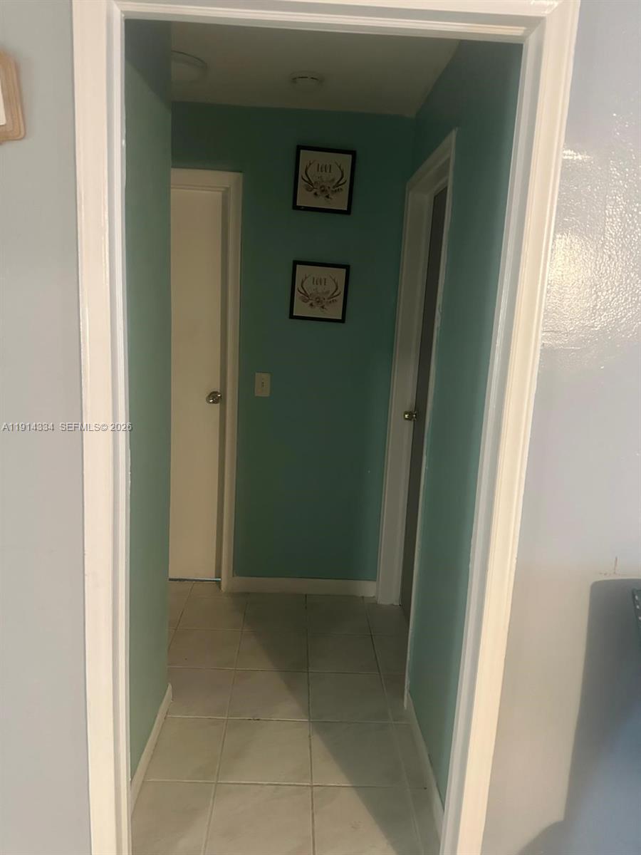 9530 Sunset Strip Property Photo 8