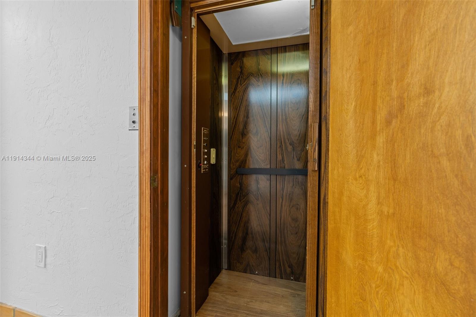 20215 W Oak Haven Cir Property Photo 60