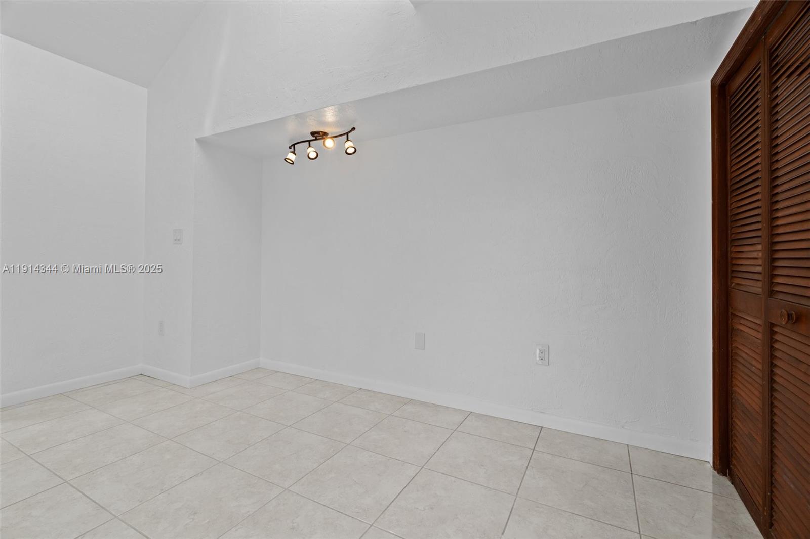 20215 W Oak Haven Cir Property Photo 73
