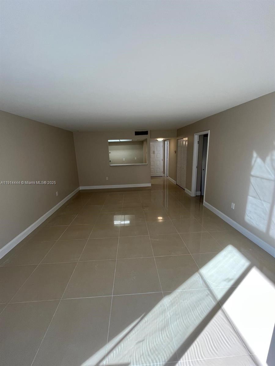 5530 Nw 44th St 308c Property Photo 3