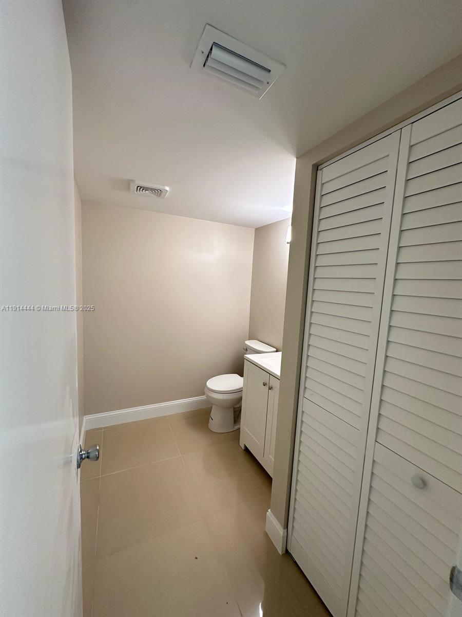 5530 Nw 44th St 308c Property Photo 13