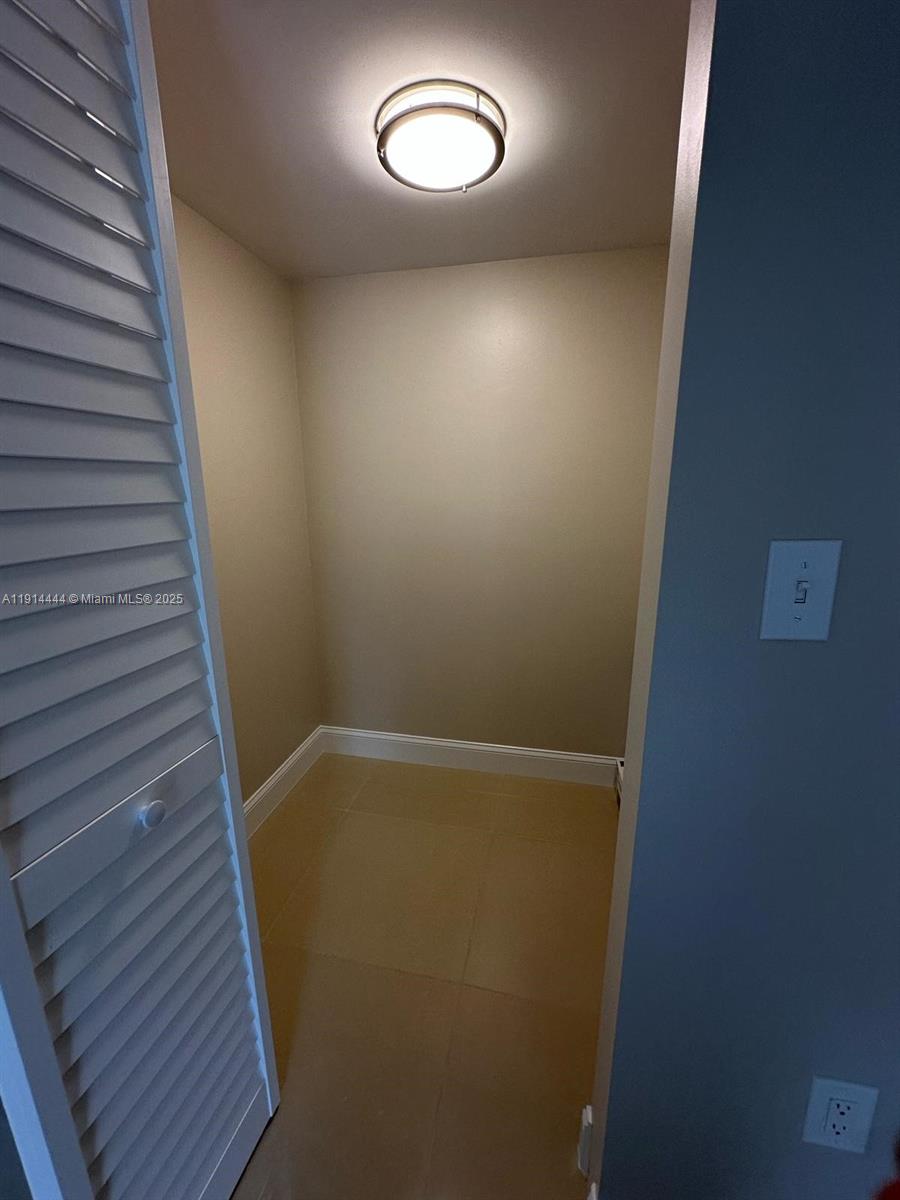 5530 Nw 44th St 308c Property Photo 18