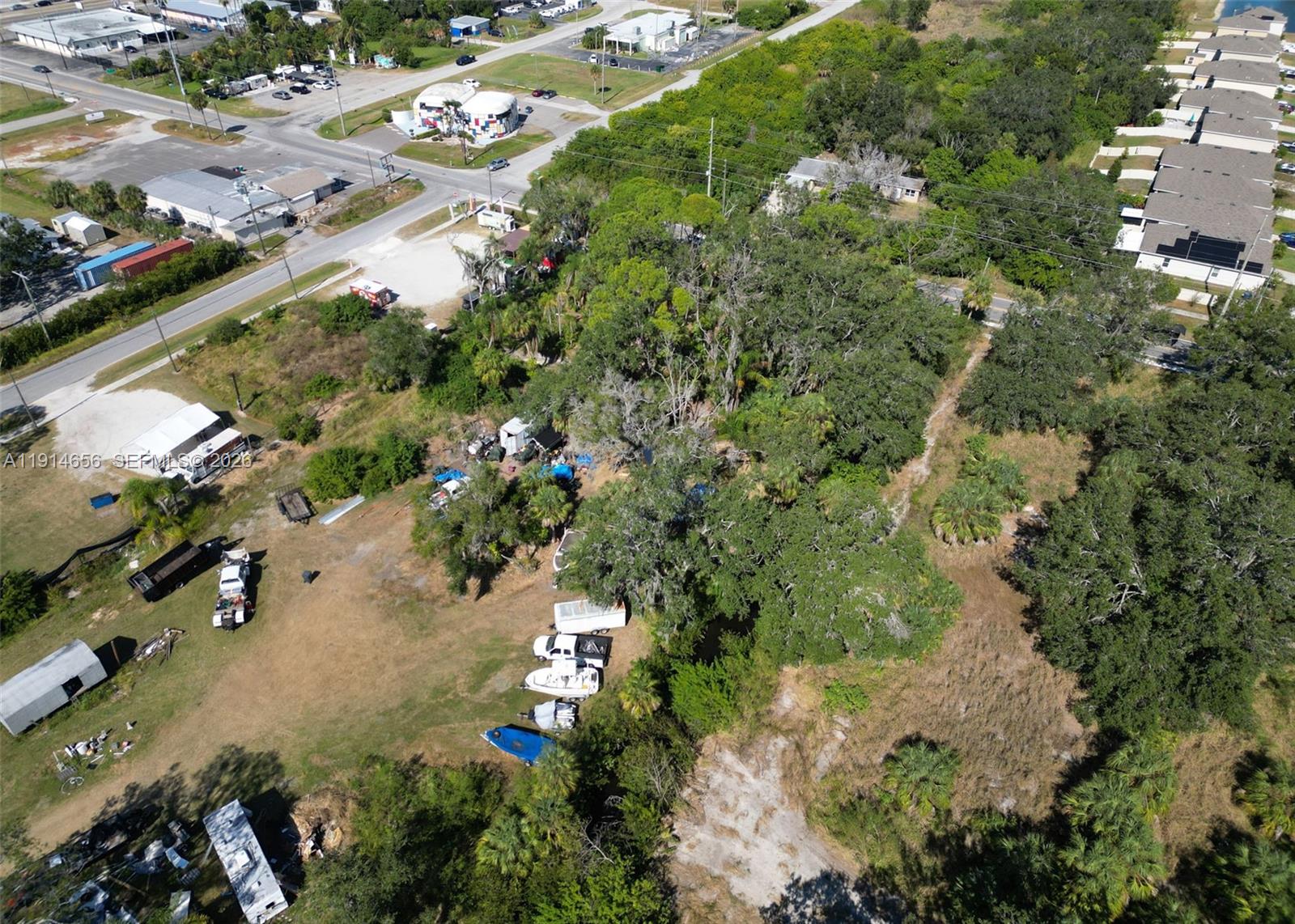 301 E Shell Point Road Property Photo 31