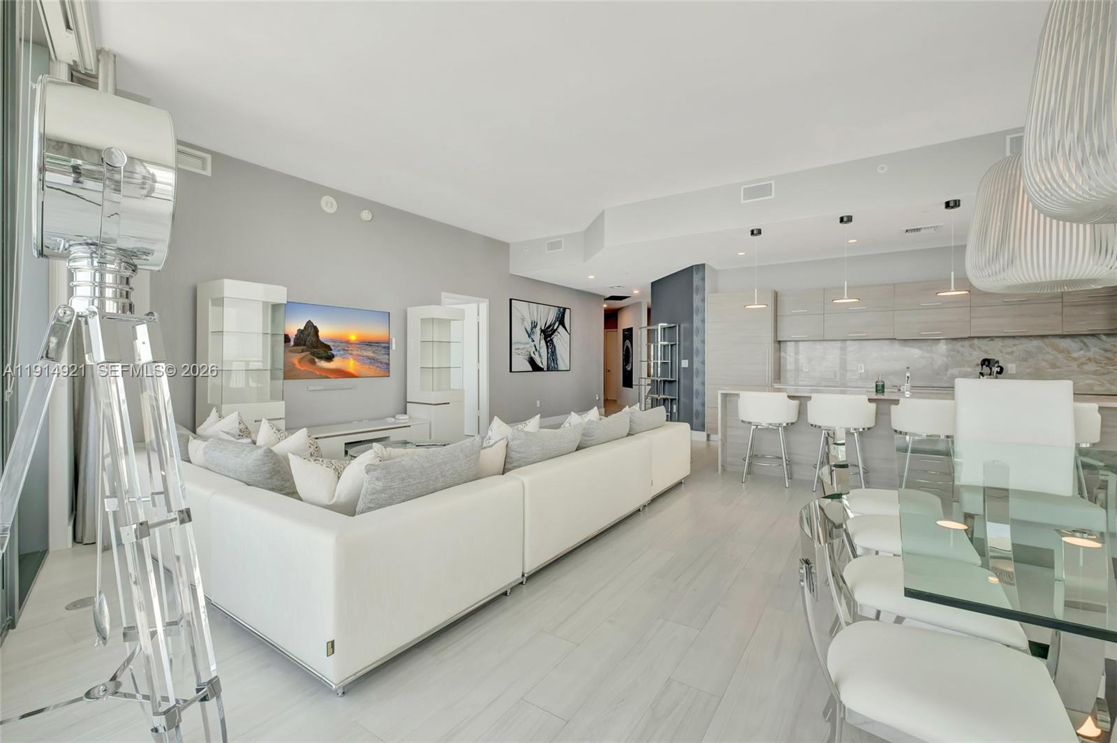 1300 S Miami Ave Ph5001 Property Photo 20