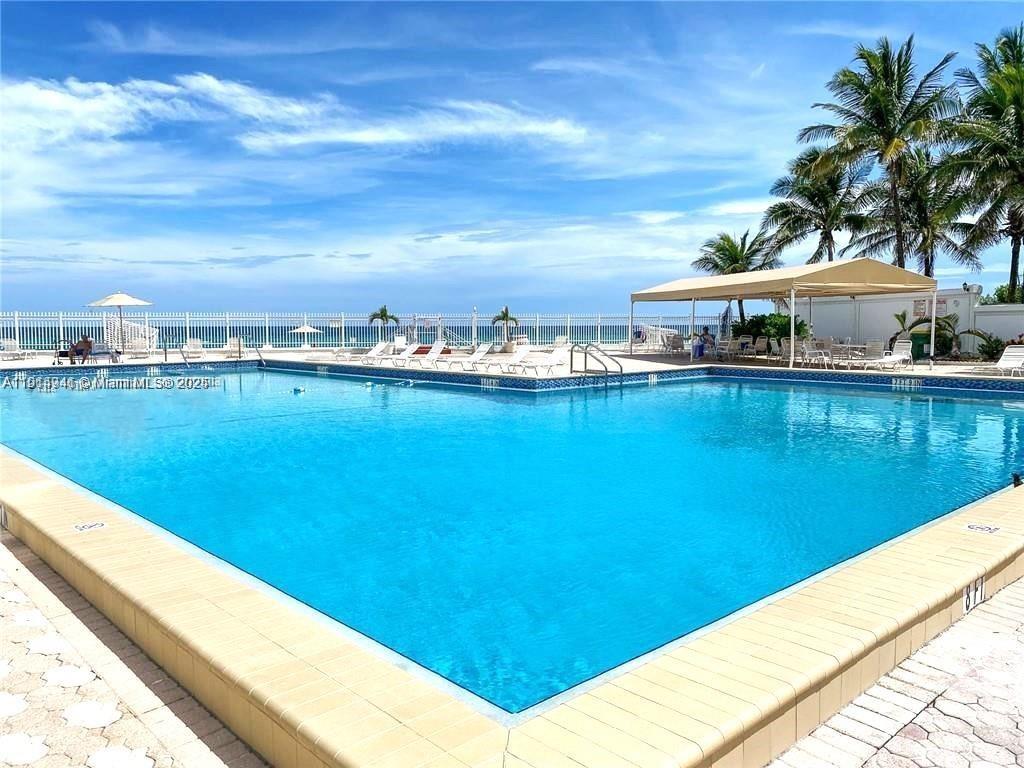 3505 S Ocean Dr 1202 Property Photo 27
