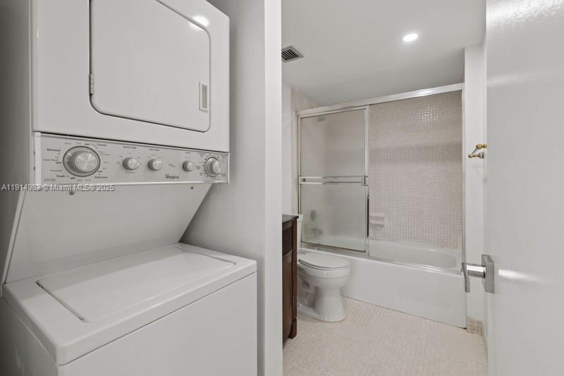 4174 Inverrary Dr 902 Property Photo 12