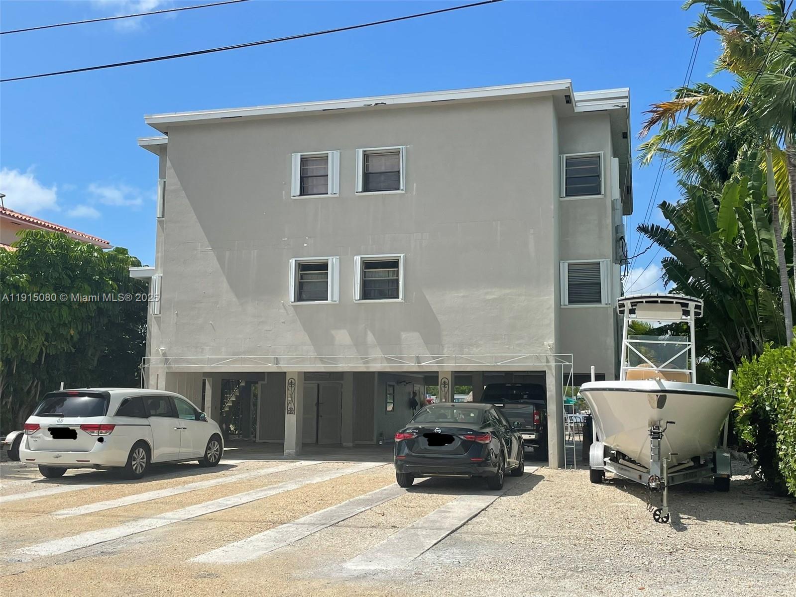 26 S Exuma Rd B Property Photo 1