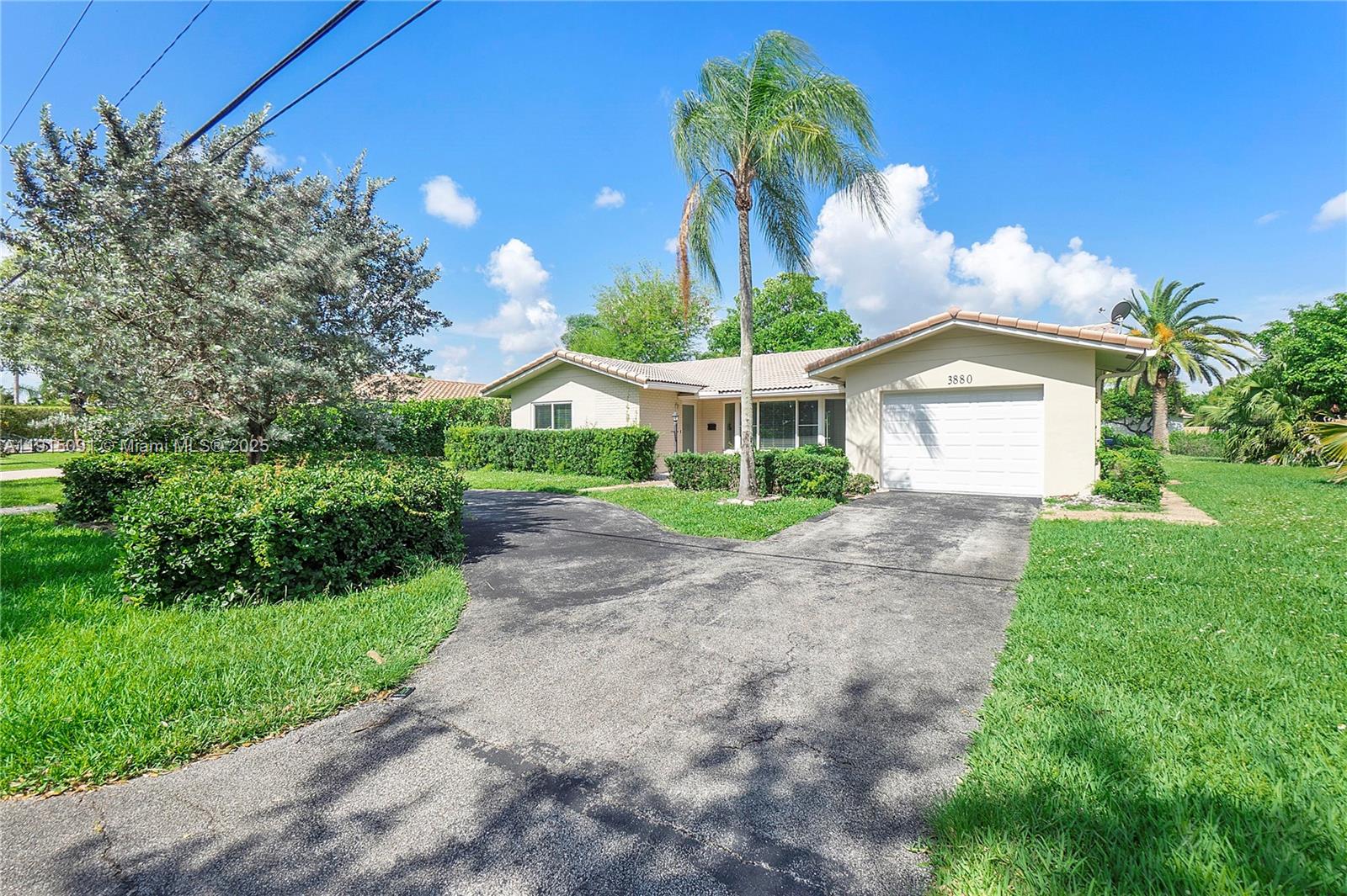 3880 Coral Hills Dr Property Photo 25