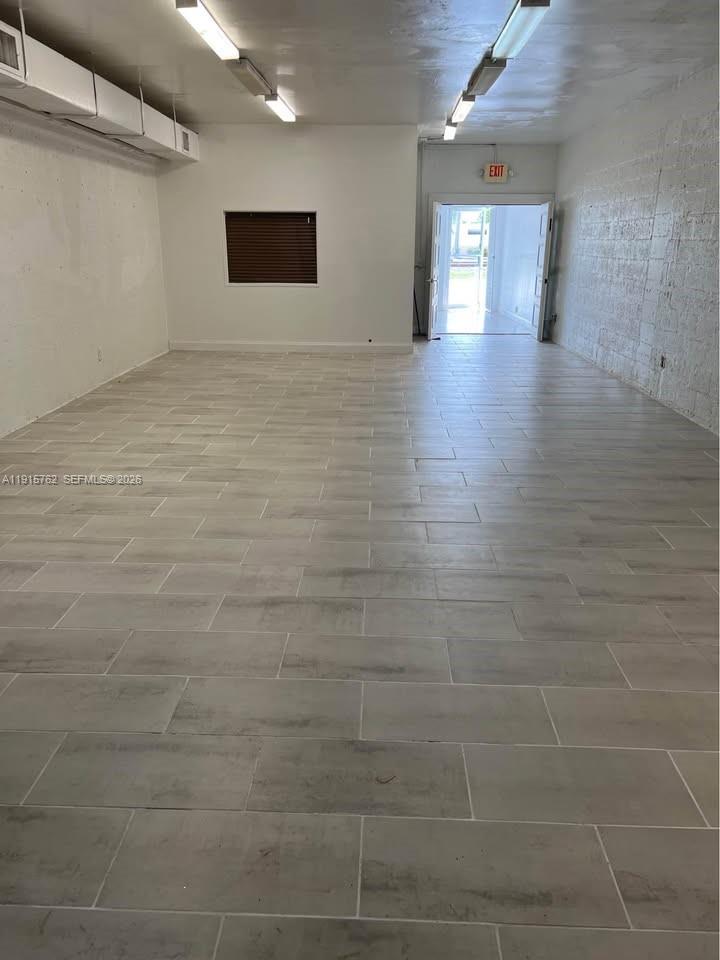 1812 N Dixie Hwy Property Photo 1