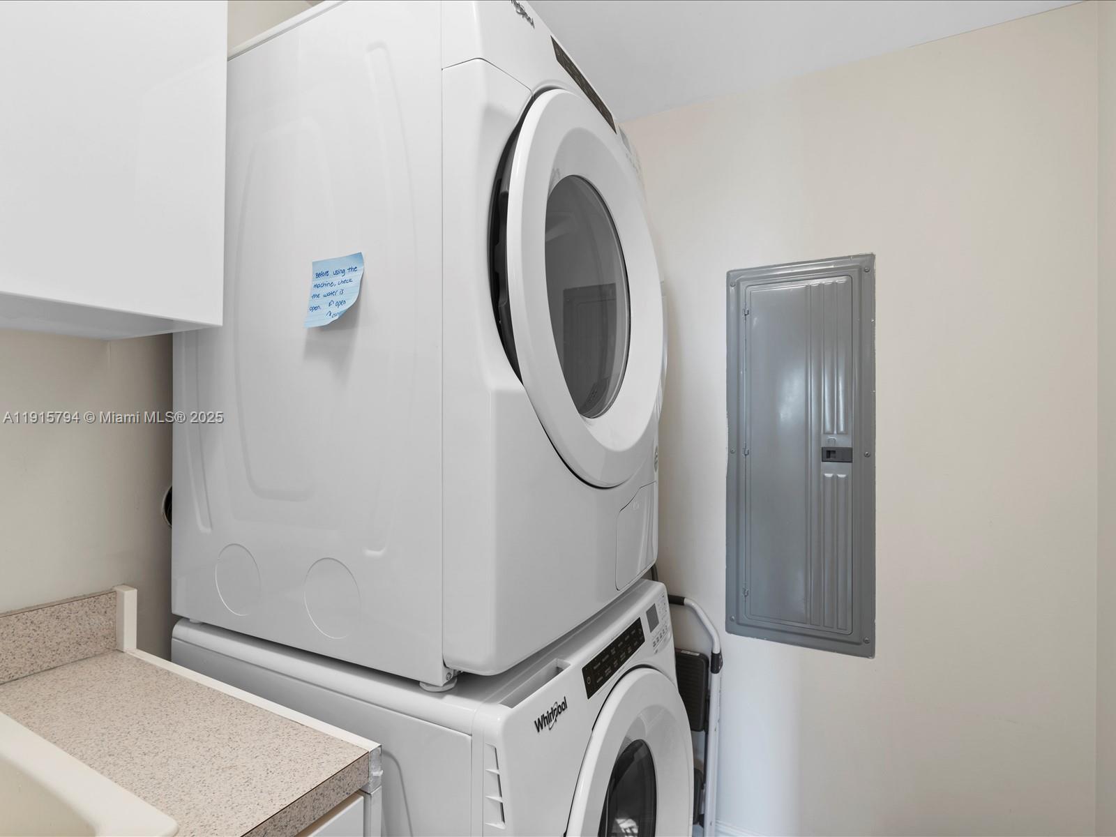 17875 Collins Ave 3305 Property Photo 21