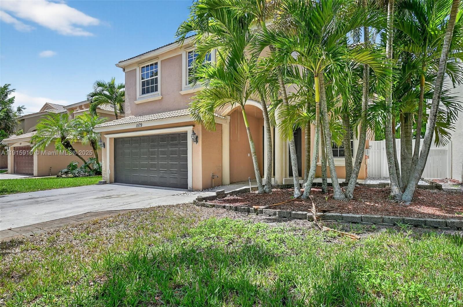 1579 Briar Oak Dr Property Photo 8