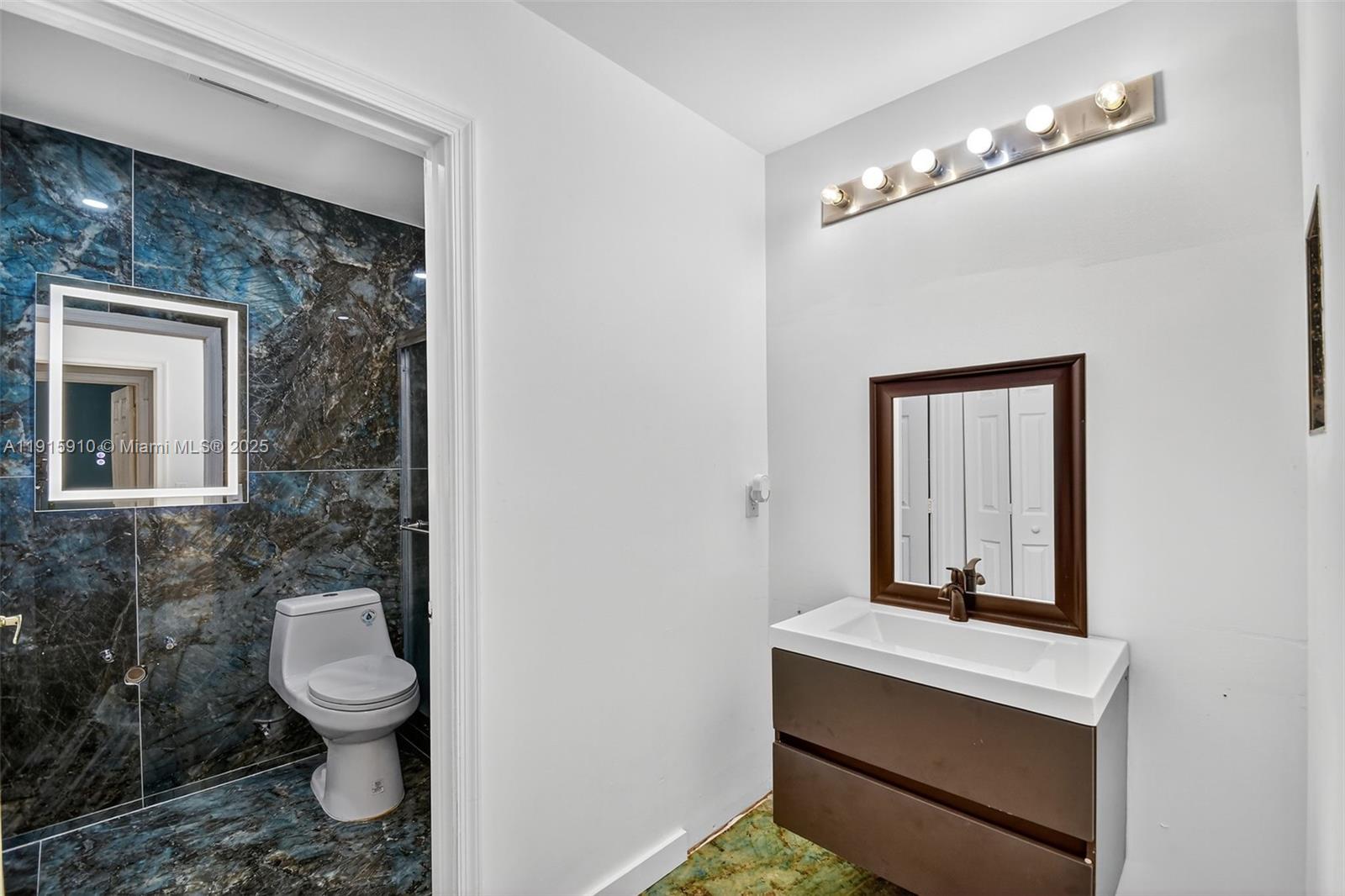 1579 Briar Oak Dr Property Photo 33