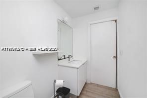 820 15th St 104 Property Photo 13