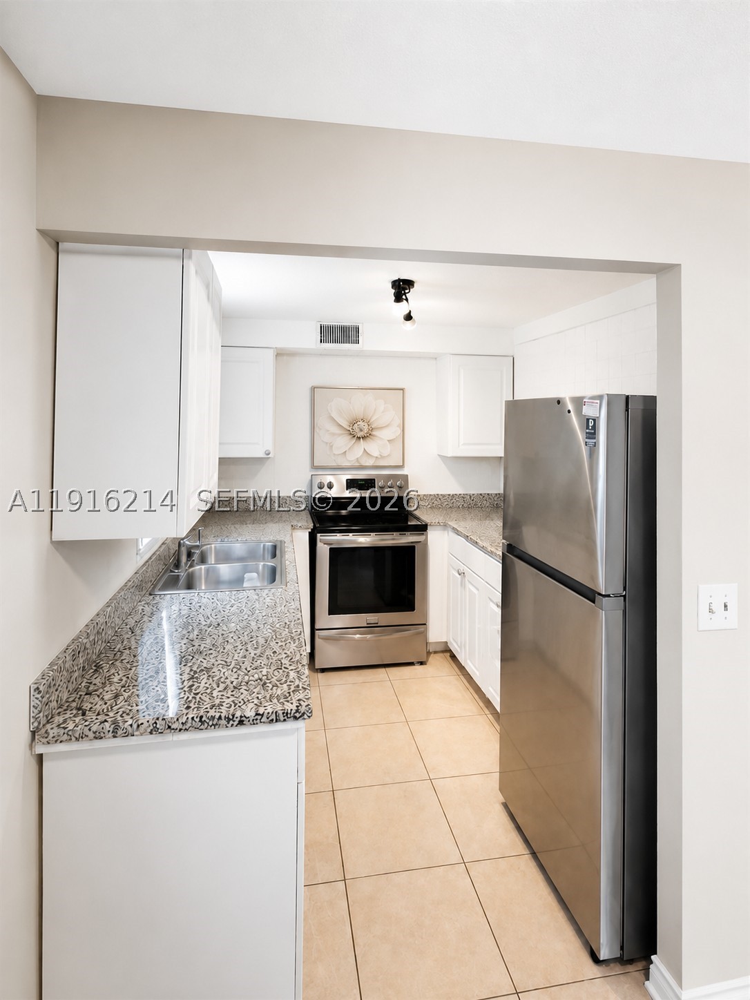 116 Tuscany B 116 Property Photo 3