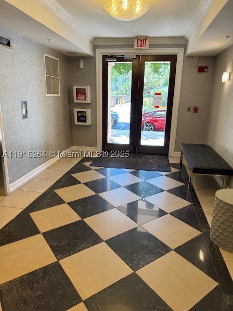 1919 Van Buren St 516a Property Photo 4