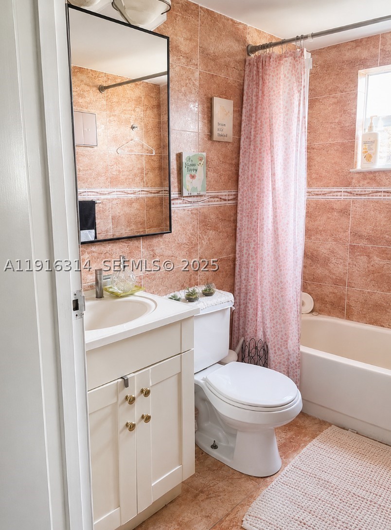 116 Tuscany B 116 Property Photo 7