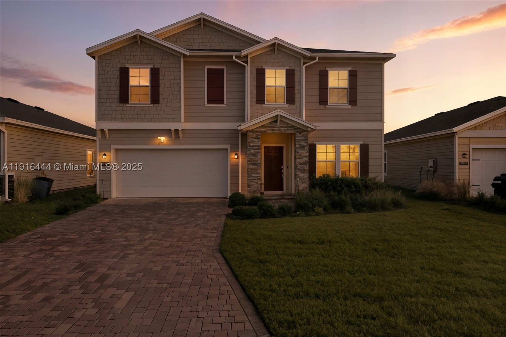 9852 Lemon Balm Way Property Photo 2