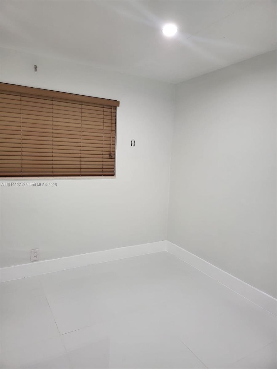 9375 Sw 40th Ter 203 Property Photo 5