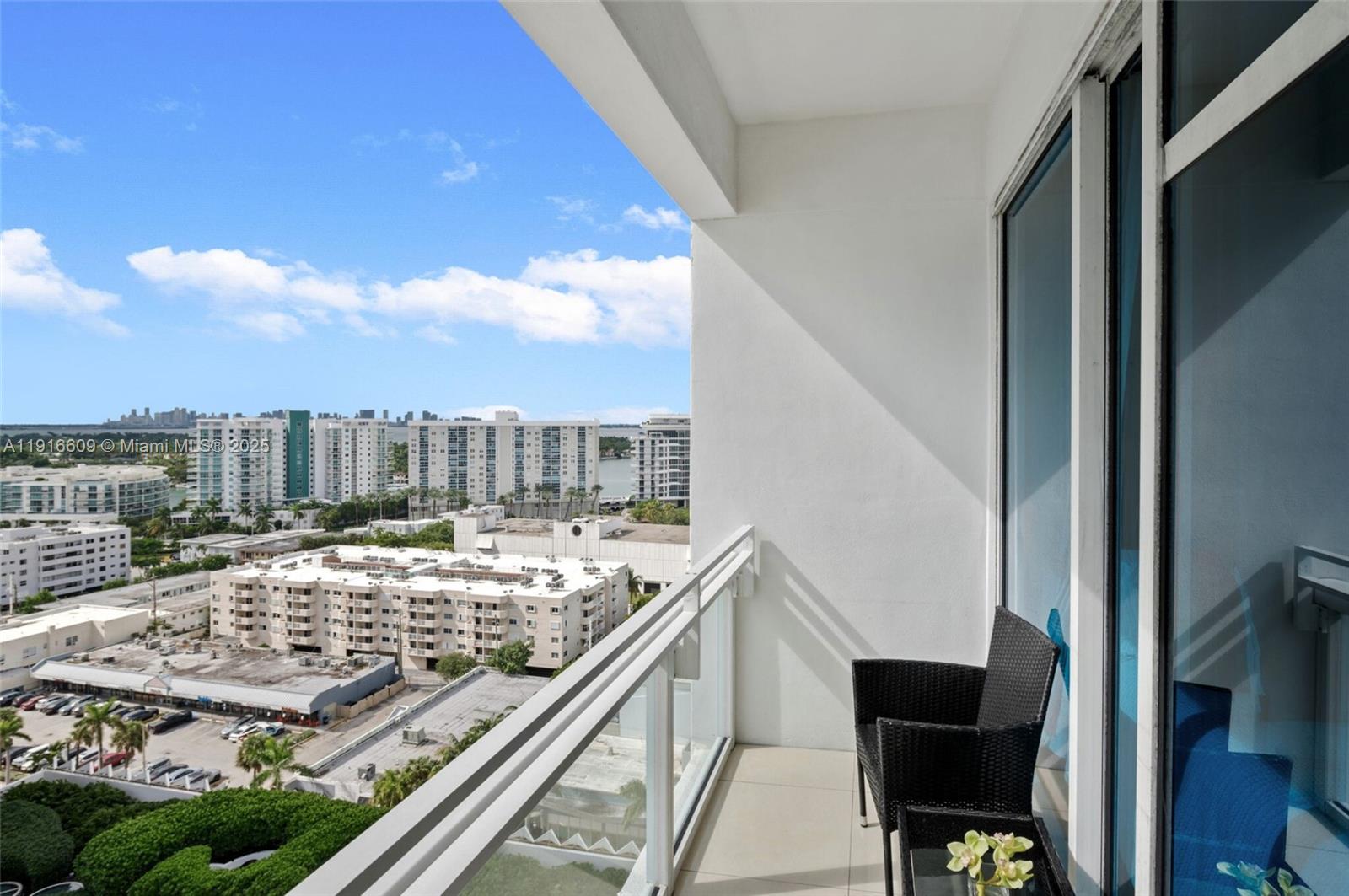 6801 Collins Ave Ph06 Property Photo 26