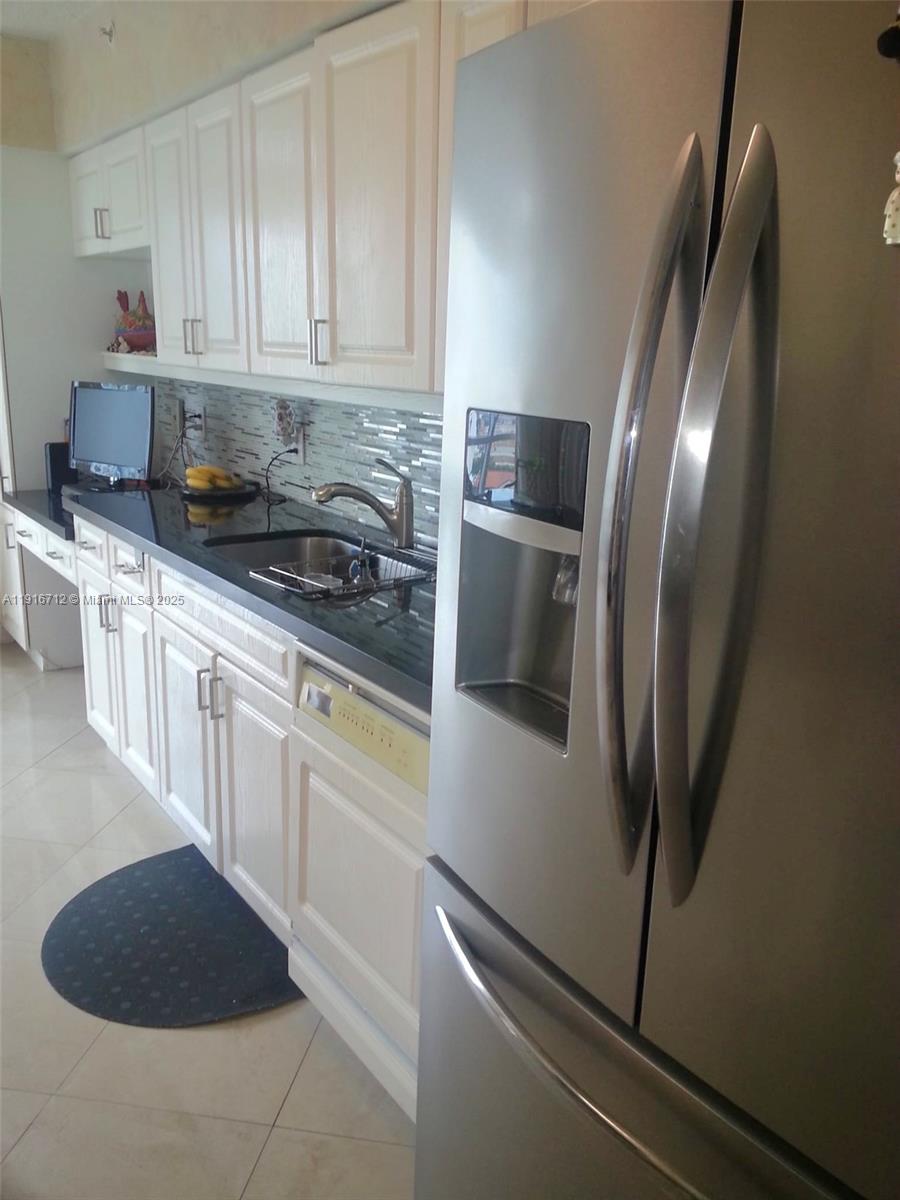 16400 Collins Ave 1246 Property Photo 13